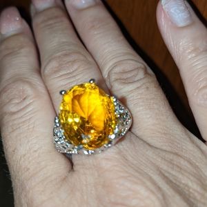 Silver Art Deco Ring with Yellow Stone